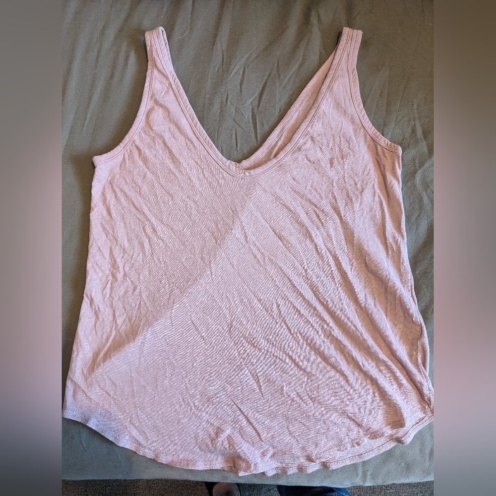 Everlane tank top